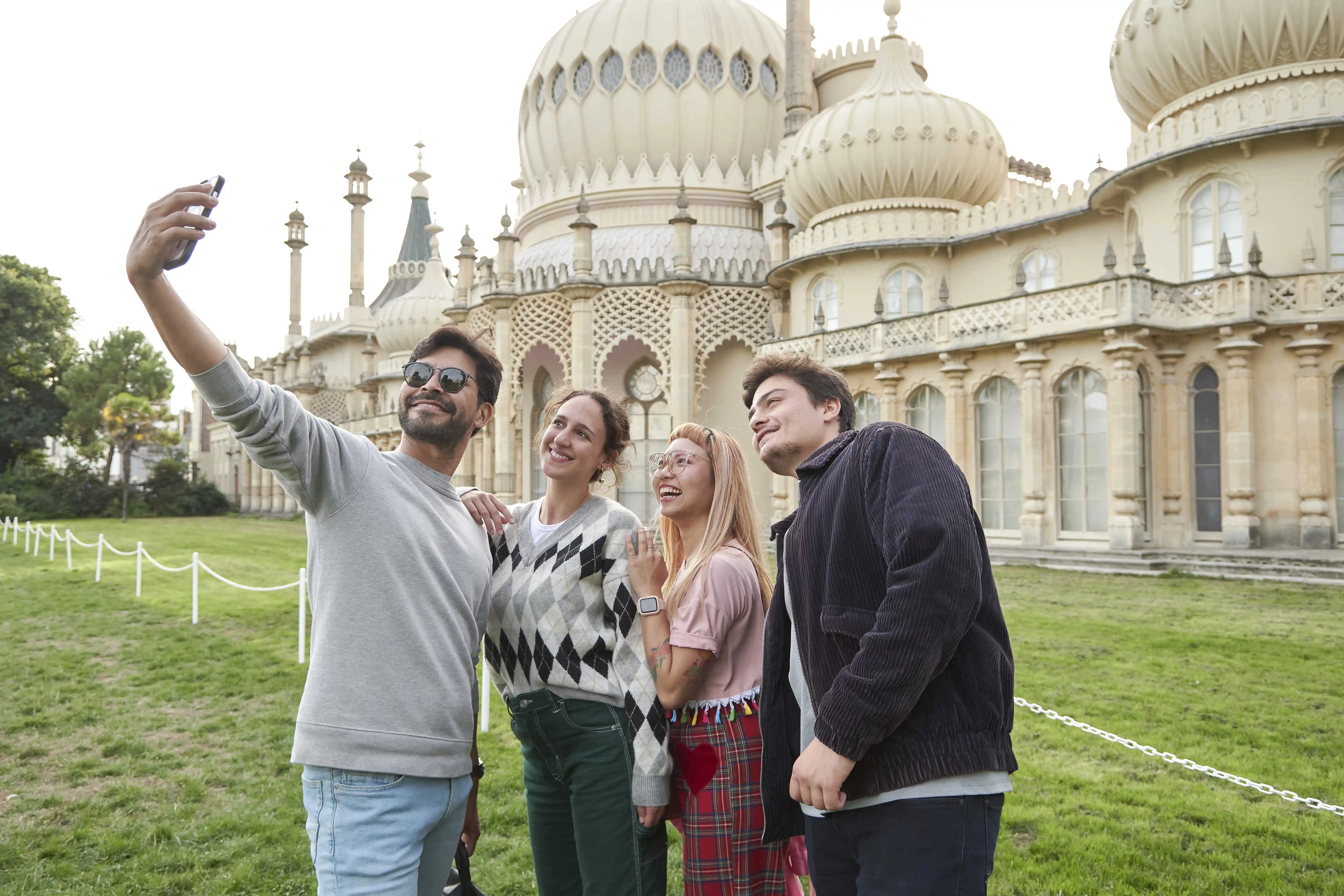 brighton St. Giles International Language School